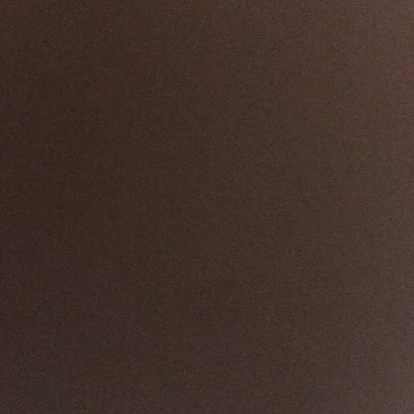 Meet your Posher, Jenn - Picture 1 of 1